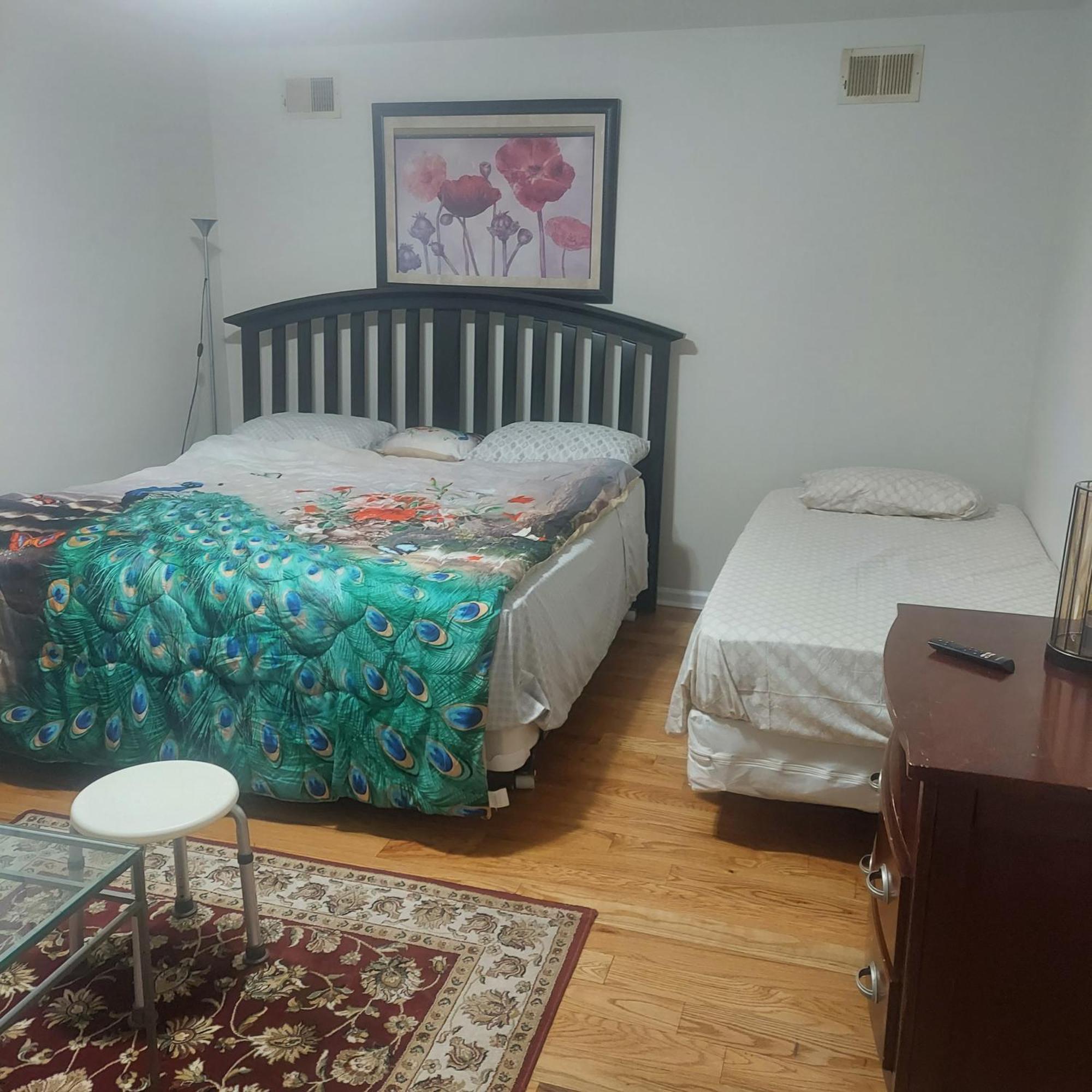 Cosy Bedroom 12Mins To Airport Prudential Njit Umdj Penn Station Newark Exterior foto