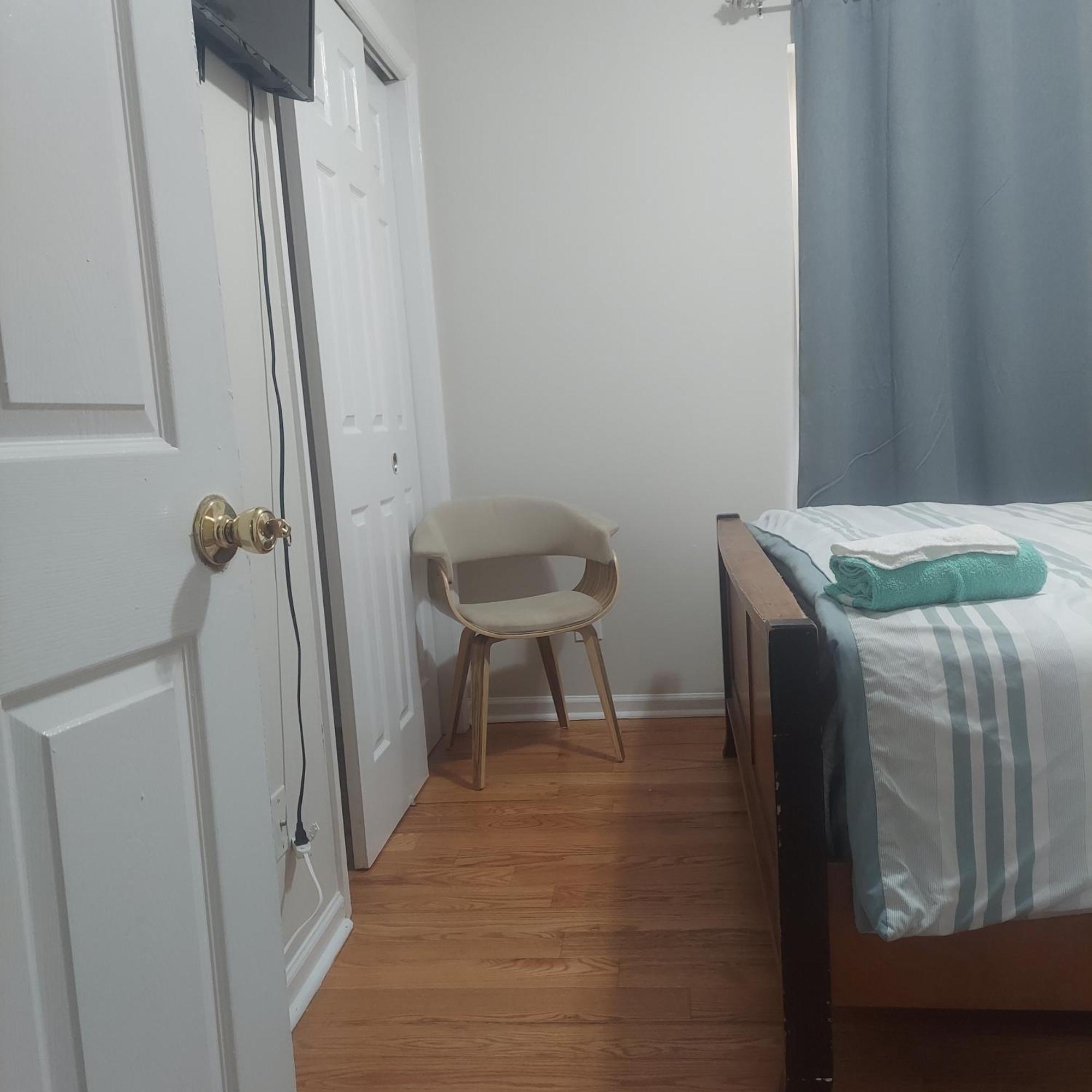 Cosy Bedroom 12Mins To Airport Prudential Njit Umdj Penn Station Newark Exterior foto