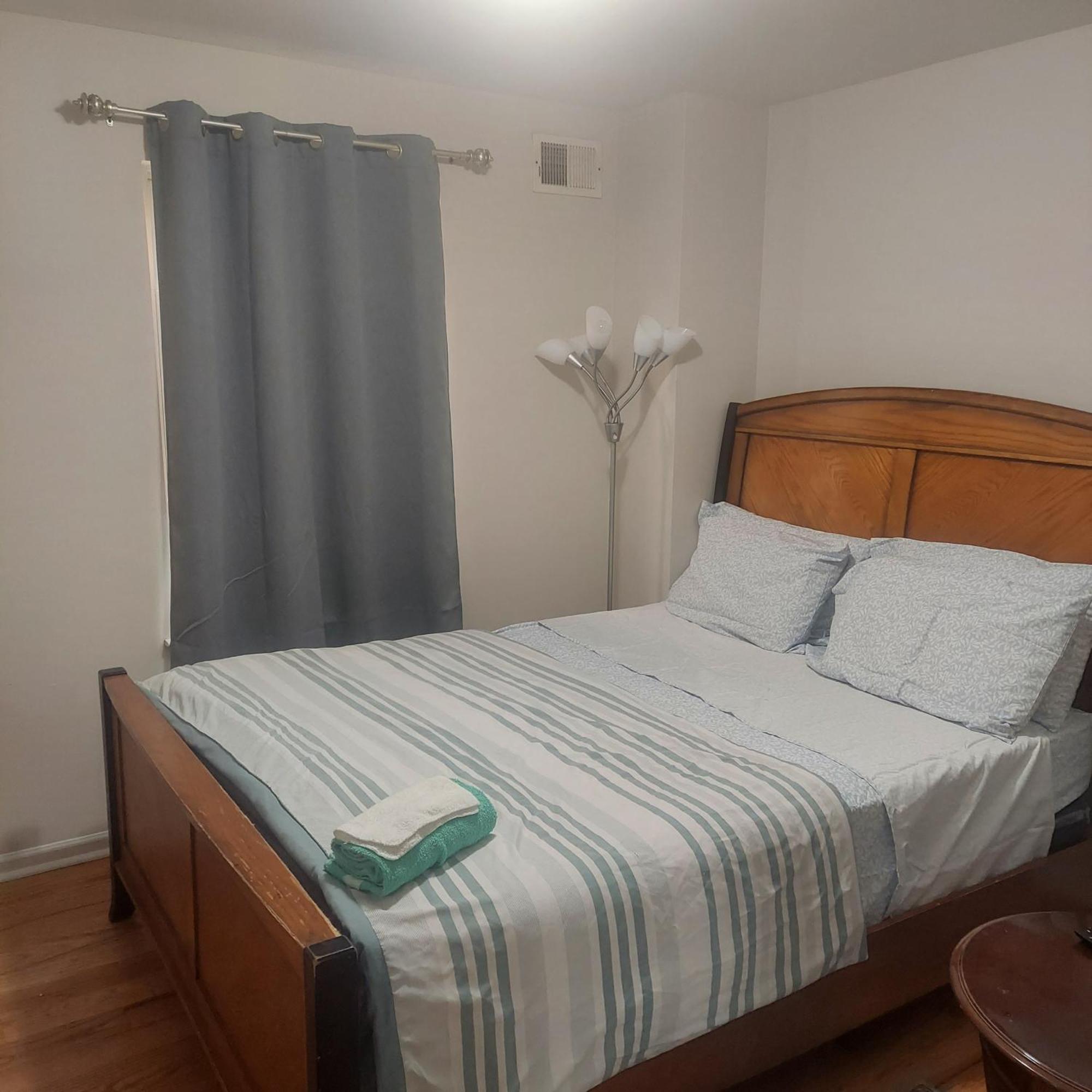 Cosy Bedroom 12Mins To Airport Prudential Njit Umdj Penn Station Newark Exterior foto